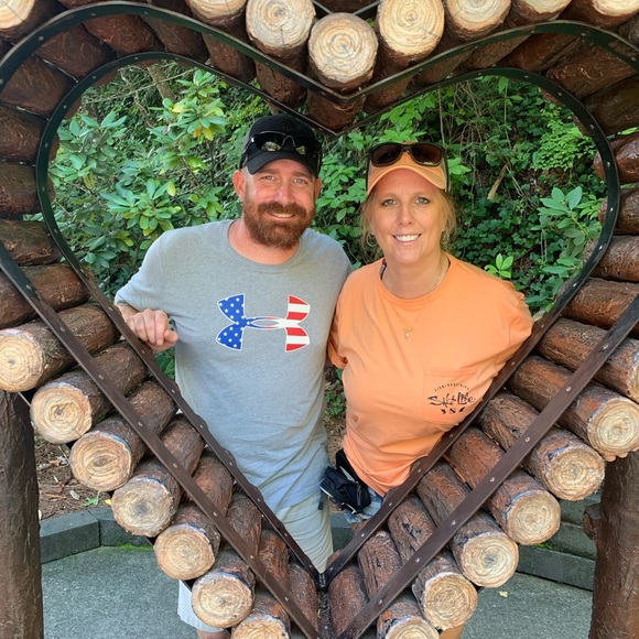 Meet your Posher, Michelle - Picture 2 of 2